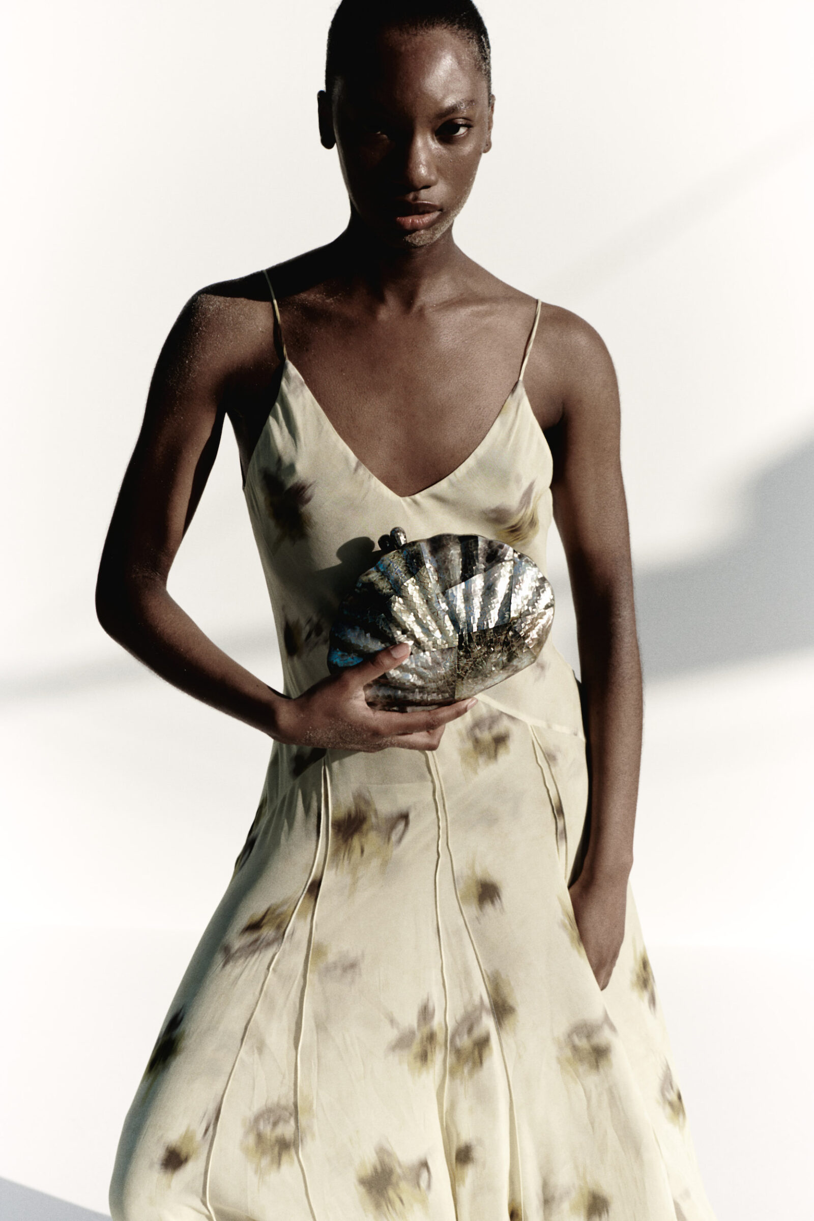 MARIS - GREEN MOTHER OF PEARL - Image 6