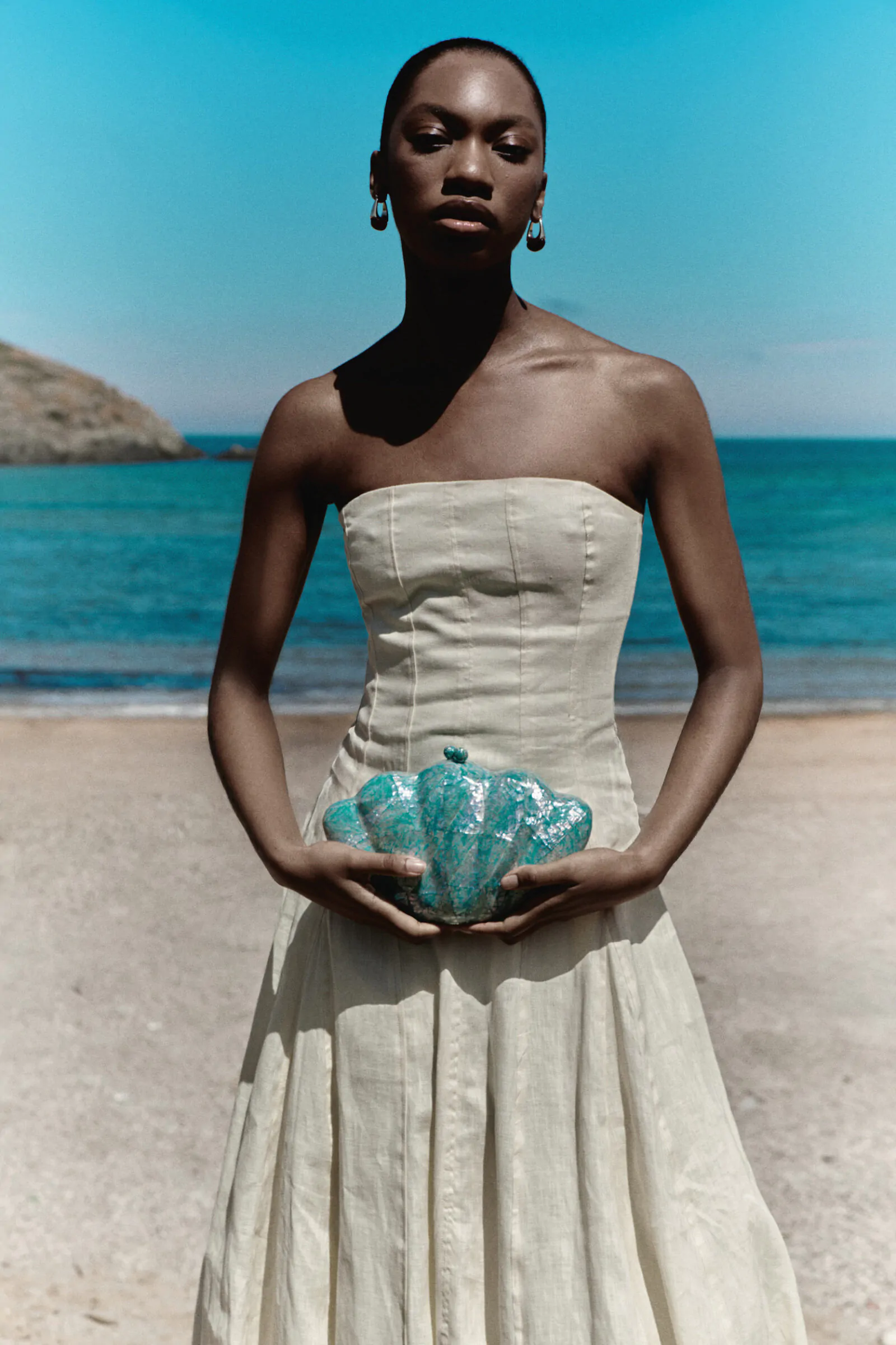 DARIA - AQUA BLUE MOTHER OF PEARL - Image 8